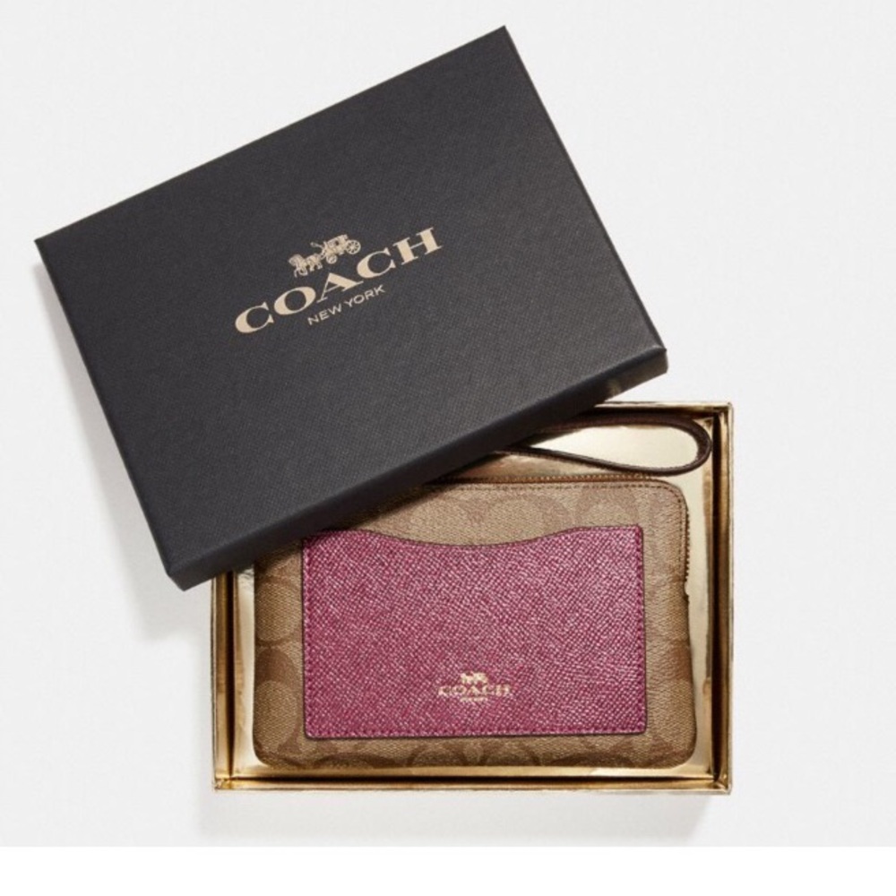 Coach wristlet